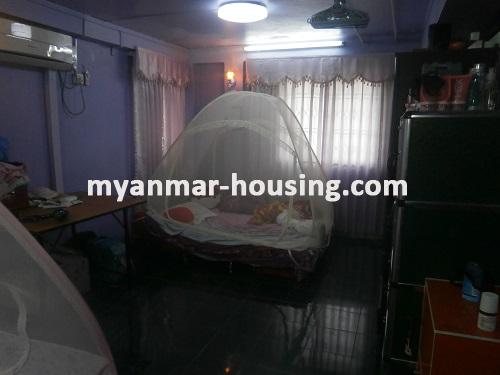 Myanmar real estate - for rent property - No.1613 - The colourful apartment with the reasonabla price in Downtown! - View of the bed room.