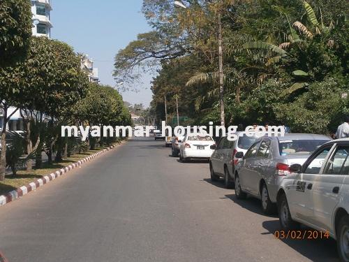 Myanmar real estate - for rent property - No.1888 - Good condo suitable for doing business in Sanchaung! - View of the road.