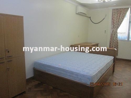 Myanmar real estate - for rent property - No.1934 - Fully furnished Condo apartment in Downtown! - View of the single bed room.
