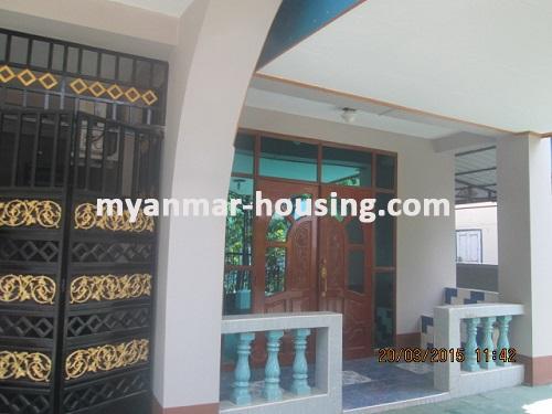 Myanmar real estate - for rent property - No.2020 - Clean and Tidy Landed House Closed to City Mart in F.M.I! - အိ္မ္ဝင္ေပါက္