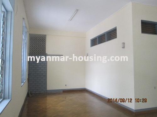 Myanmar real estate - for rent property - No.2553 - One stroey lovely house in quiet and clean area! - View of the well-decorated room.