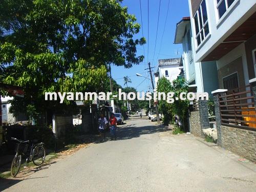 Myanmar real estate - for rent property - No.2728 - Safe and sound landed house is available! - View of the street.