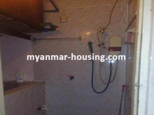 Myanmar real estate - for rent property - No.2815 - Apartment for rent in downtown area! - bathroom view