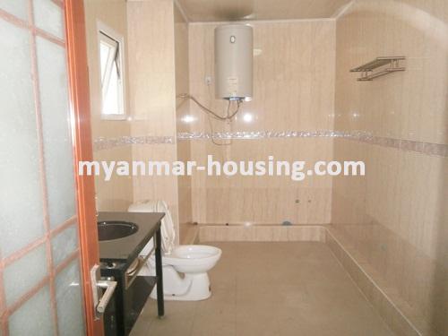 Myanmar real estate - for rent property - No.2894 - Shwedagone Pagoda Scene Room located in famous Condo among Expatriate! - View of the bath room