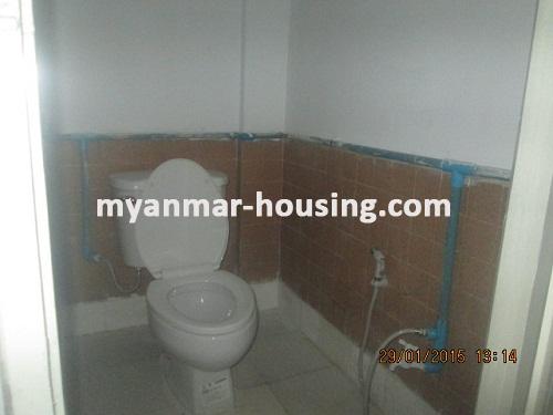 Myanmar real estate - for rent property - No.2897 - 2 Bed Room Apartment with Reasonable Price Near ILBC! - View of the toilet