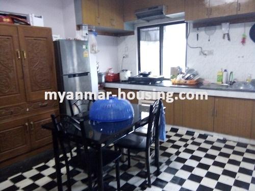 缅甸房地产 - 出租物件 - No.3321 - Condominium for rent in Bo Ta Htaung Township. - View of dining room