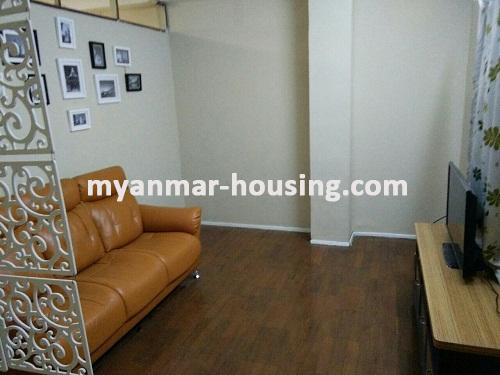 ミャンマー不動産 - 賃貸物件 - No.3602 - Good apartment with reasonable price for rent in Muditar housing.  - View of the Living room