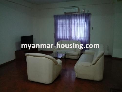 ミャンマー不動産 - 賃貸物件 - No.3604 - Excellent room for rent in Shwe Chan Thar Condo at Tarmway Township. - View of the Living room