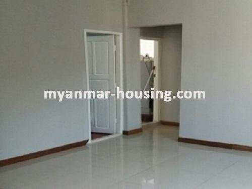Myanmar real estate - for rent property - No.3780 - Condo room for rent in Sanchaung! - dining area