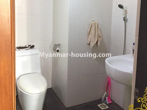 缅甸房地产 - 出租物件 - No.3838 - Royal Yaw Min Gyi Condominium room with reasonable price for rent in Dagon! - another bathroom view