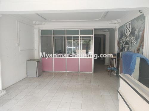 ミャンマー不動産 - 賃貸物件 - No.4373 - Ground floor for rent in Pazundaung! - hall view 