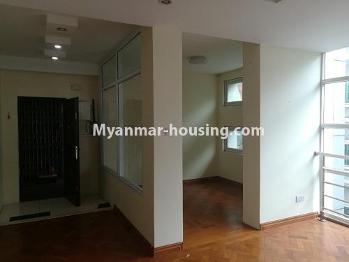 缅甸房地产 - 出租物件 - No.4507 - Decorated condominium room for office or residential option in Yangon Downtown! - another inside view