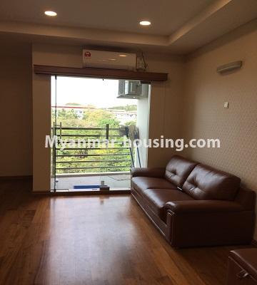 ミャンマー不動産 - 賃貸物件 - No.4577 - Nice furnished Diamond Crown Condominium room for rent in Dagon! - living room view