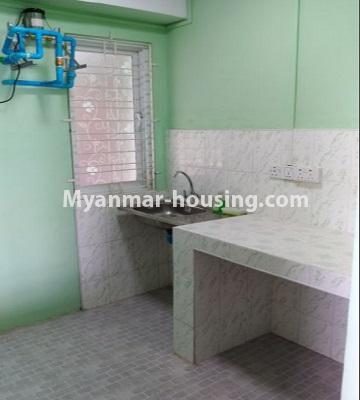 ミャンマー不動産 - 賃貸物件 - No.4677 - Condominium room with reasonable price near Junction Zawana, Than Gann Gyun! - kitchen view