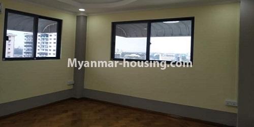 ミャンマー不動産 - 賃貸物件 - No.4684 - Shwe Gone Thu Condominium room for rent in Kyeemyindaing! - bedroom view