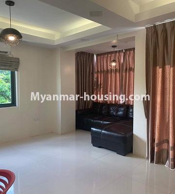 缅甸房地产 - 出租物件 - No.4719 - Furnished 1 BHK condominium room for rent in Sanchaung! - living room view