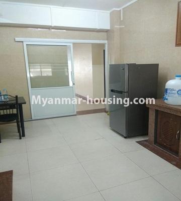ミャンマー不動産 - 賃貸物件 - No.4723 - Large 3 BHK condominium room for rent near Myaynigone! - anohter view of kitchen
