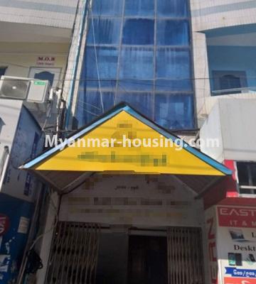 缅甸房地产 - 出租物件 - No.4732 - Furnished 2 BHK condominium room for rent in the centre of Yangon! - building view