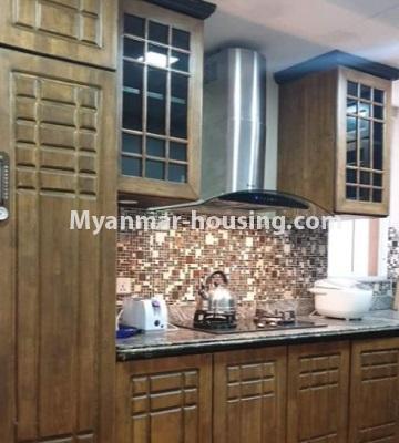 ミャンマー不動産 - 賃貸物件 - No.4759 - 3BHK unit in B Zone with nice decoration for rent in Star City, Thanlyin! - kitchen view