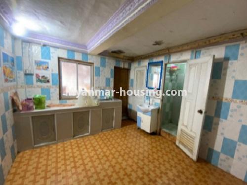 Myanmar real estate - for rent property - No.4794 - Lower floor nice room for rent in Kyauk Myaung, Tarmway! - kitchen view