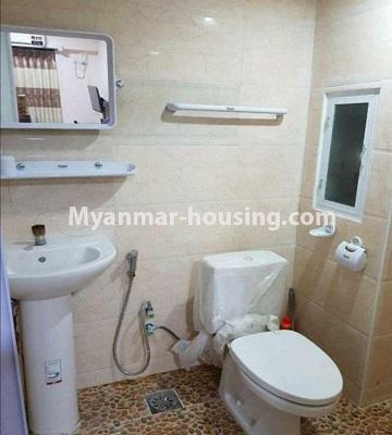 ミャンマー不動産 - 賃貸物件 - No.4851 - 2 BHK small room for rent in Hlaing! - bathroom view