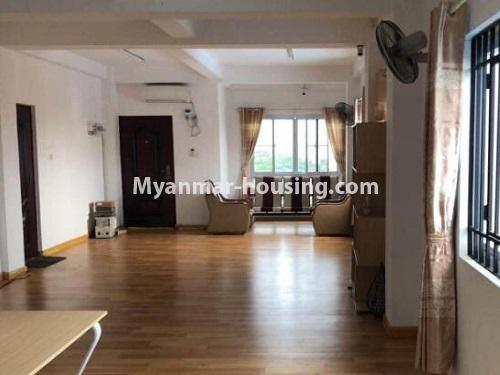 缅甸房地产 - 出租物件 - No.4901 - Decorated Newly Built Hall Type Condominium Room for rent in South Okkalapa! - living room view