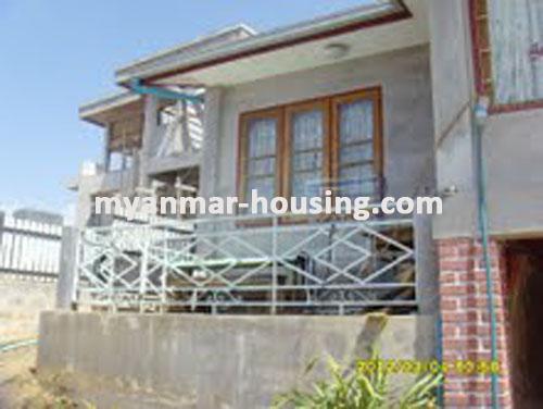 缅甸房地产 - 出售物件 - No.1406 - Do you want a landed house with a big yard in Taunggyi? - view of the house.