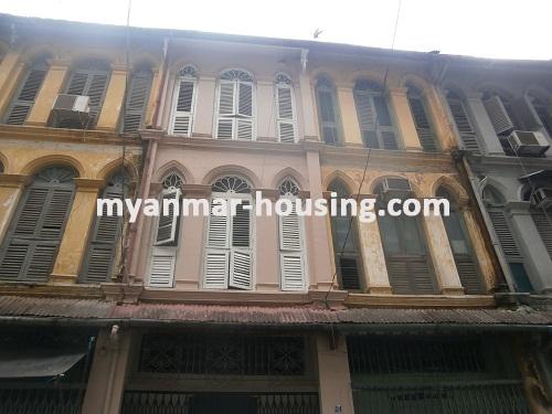 Myanmar real estate - for sale property - No.2661 - House for sale in downtown available! - Close view of the building.