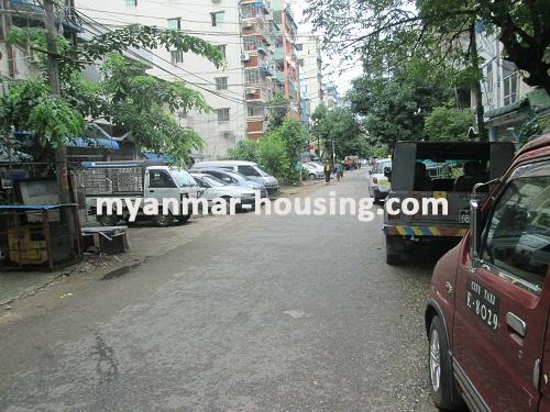 Myanmar real estate - for sale property - No.2688 - An apartment for sale in Sanchaung available! - View of the street.