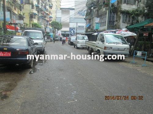 Myanmar real estate - for sale property - No.2702 - Apartment in Sanchaung for sale right away! - View of the street.