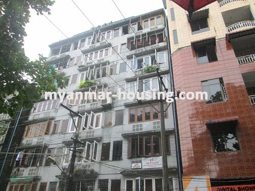 Myanmar real estate - for sale property - No.2704 - An apartment with well-renovated room available! - Front view of the building.
