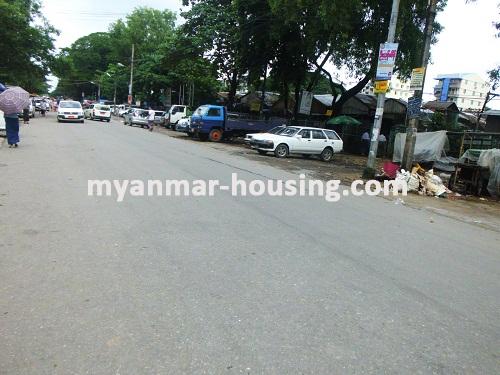 Myanmar real estate - for sale property - No.2753 - Brand New Building for sale! - View of the street
