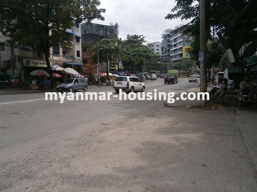 Myanmar real estate - for sale property - No.2771 - Condo for sale in downtown! - View of the road.