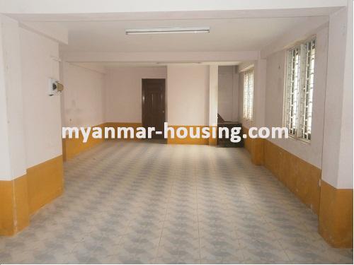 Myanmar real estate - for sale property - No.2797 - An apartment for sale near Junciton Maw Tin shopping mall! - View of the hall type.