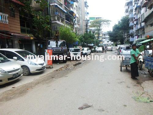 Myanmar real estate - for sale property - No.2847 - An apartment for sale in good area! - View of the street.