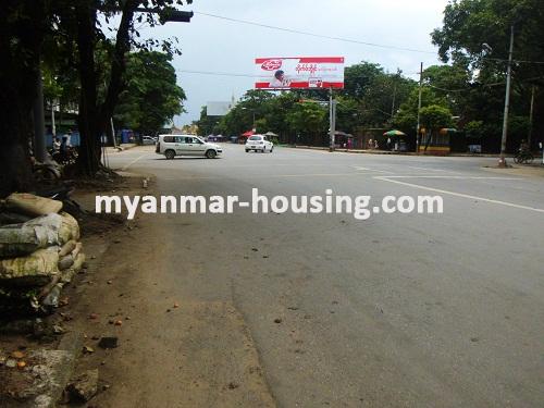 Myanmar real estate - for sale property - No.2855 - Condo for sale in downtown! - View of the road.