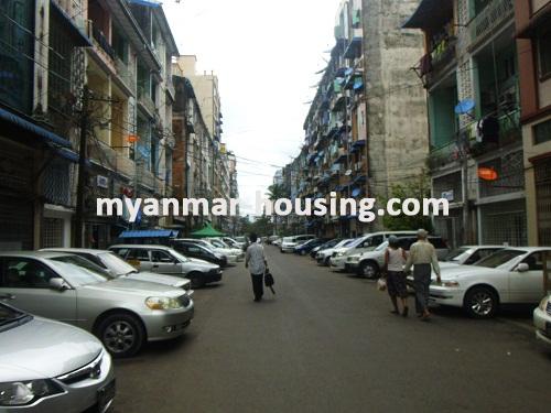 Myanmar real estate - for sale property - No.2863 - Nice condo for sale in Botahtaung! - View of the street.
