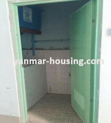 缅甸房地产 - 出售物件 - No.3010 - An apartment for sale in Thin Gann Gyun Township. - View Bathroom