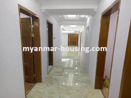 ミャンマー不動産 - 売り物件 - No.3012 - Good Condominium for sale in Kamaryut Township. - View of Inside room