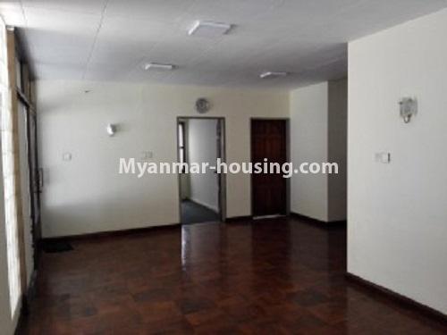 缅甸房地产 - 出售物件 - No.3099 - Landed House for sale in Bahan Township. - View of the Living room
