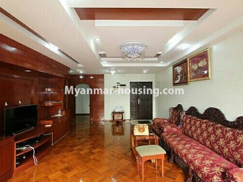 缅甸房地产 - 出售物件 - No.3104 - Condo room for sale in Shwe Pa Dauk Condo. - View of the Living room