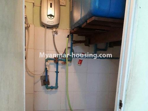 Myanmar real estate - for sale property - No.3140 - Apartment for sale in Tarmway! - bathroom
