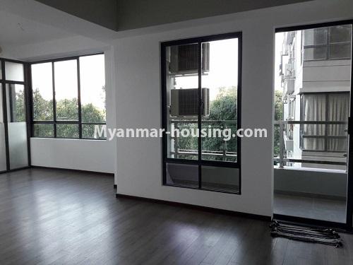 缅甸房地产 - 出售物件 - No.3173 - Decorated Lamin Luxury Condominium room for sale in Hlaing! - anothr view of living room