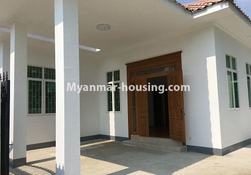Myanmar real estate - for sale property - No.3231 - One Storey Landed House for sale in North Dagon! - main door and arch