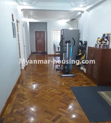 缅甸房地产 - 出售物件 - No.3382 - Apartment for sale in Kha Paung Housing, Hlaing! - corridor view