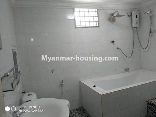 缅甸房地产 - 出售物件 - No.3383 - Newly built condominium room for sale on Laydaungkan Road, Than Gann Gyun! - master bedroom bathroom