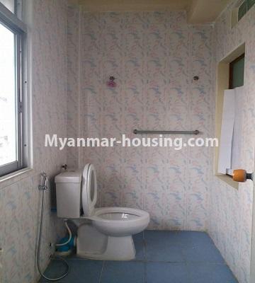 Myanmar real estate - for sale property - No.3398 - Decorated three bedroom condominium room for sale in Downtown! - bathroom in master bedroom