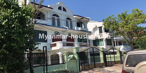 缅甸房地产 - 出售物件 - No.3420 - Nice Villa for sale in Thiri Yeik Mon Housing, Mayangone! - day view of the house