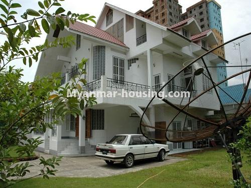 Myanmar real estate - for sale property - No.3423 - Lovely Half and Three Storey Landed House for sale in Tarmway! - house and compound view