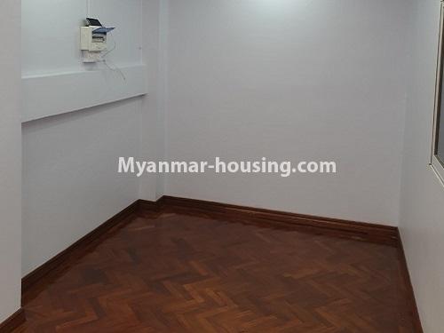 Myanmar real estate - for sale property - No.3431 - Newly renovated 3BHK condominium room for sale in Sanchaung! - another single bedroom view